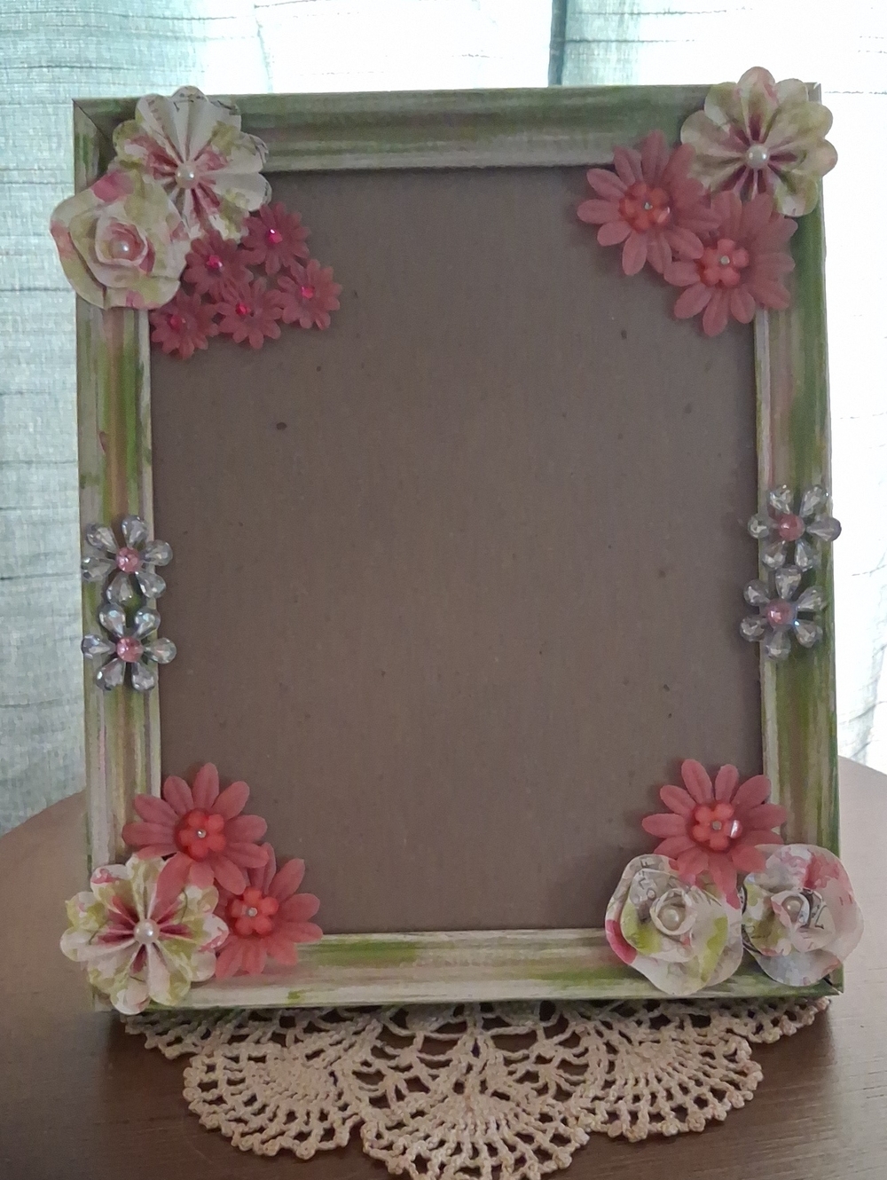 Handmade Pink Floral Picture Frame – Home Accents